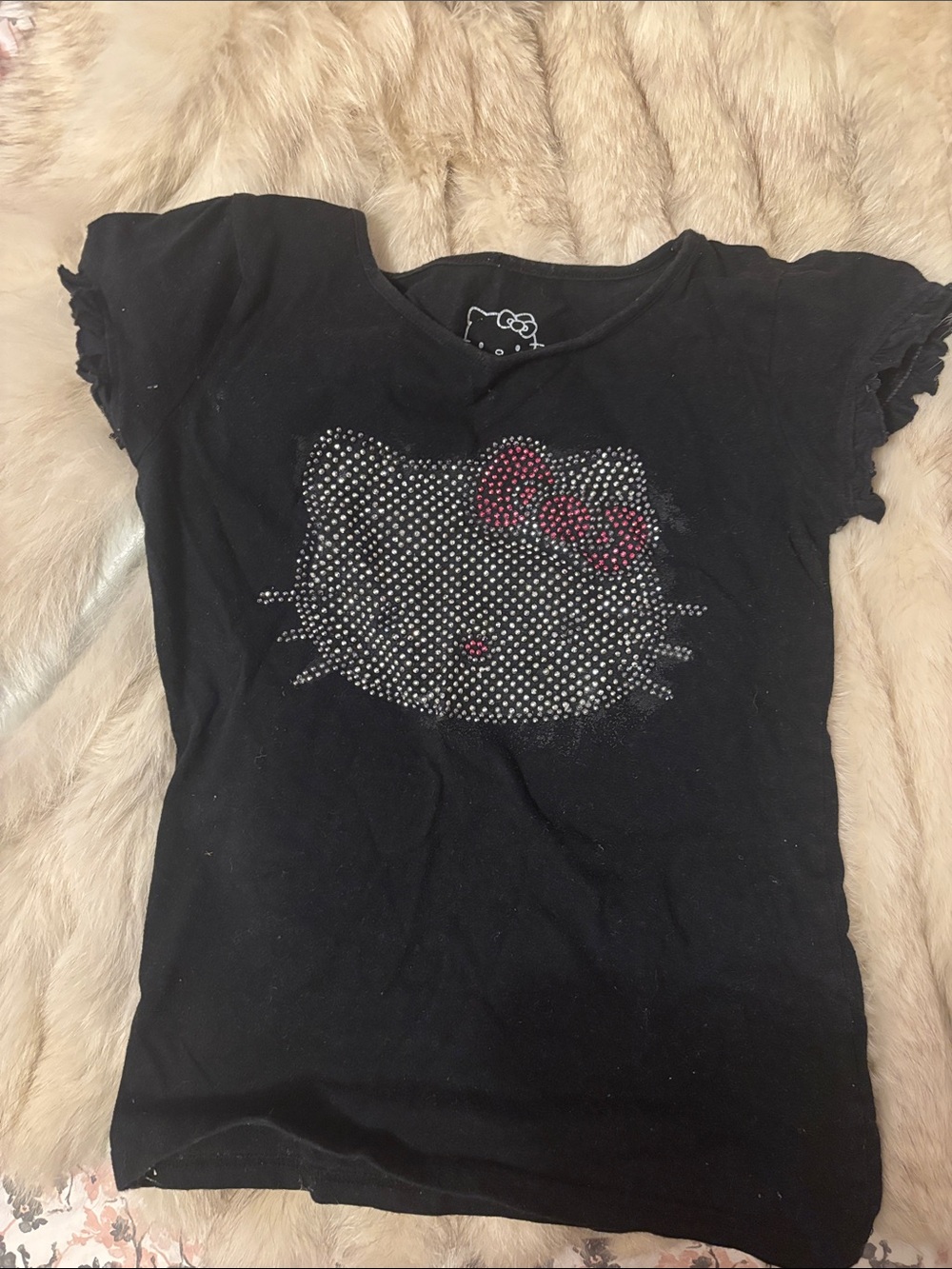 Girls Hello Kitty Black Tee with Pink Bow Rhinestone Graphic